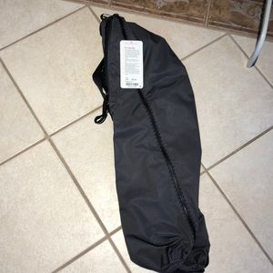 NWT (unattached) lululemon yoga mat bag